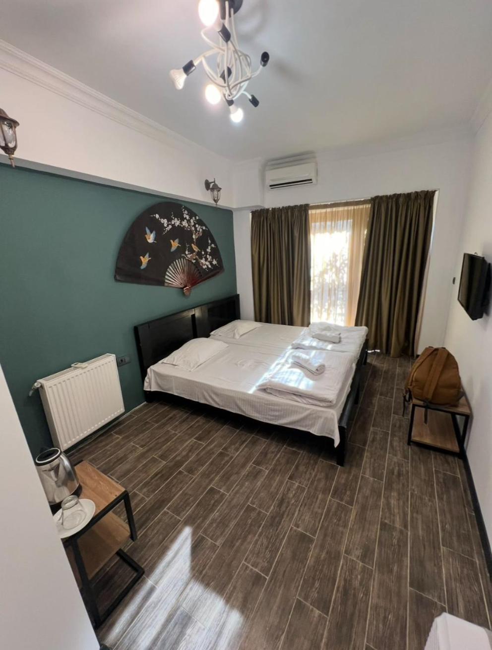 Hotel Isaka Tbilisi Luaran gambar
