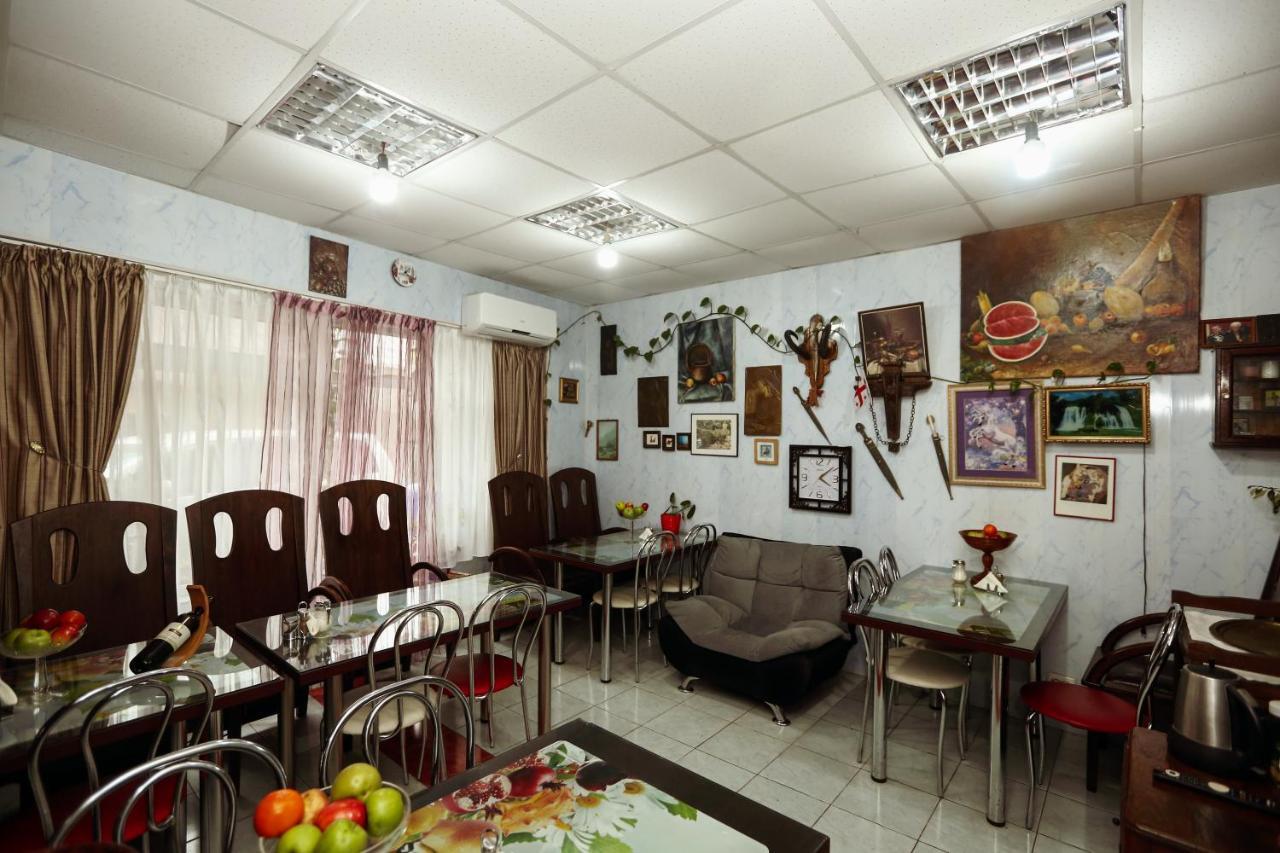 Hotel Isaka Tbilisi Luaran gambar
