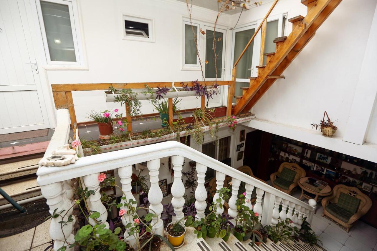 Hotel Isaka Tbilisi Luaran gambar