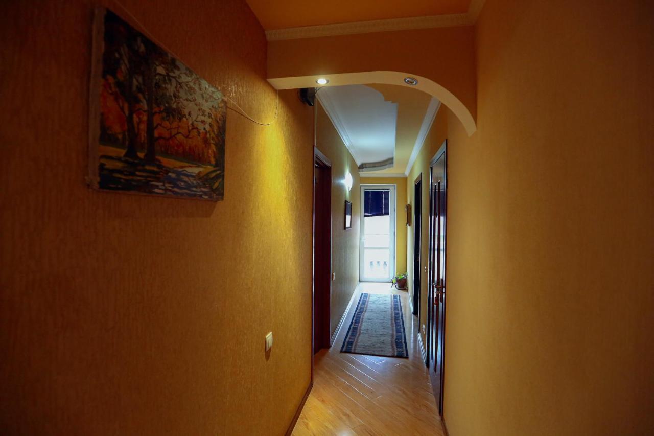 Hotel Isaka Tbilisi Luaran gambar