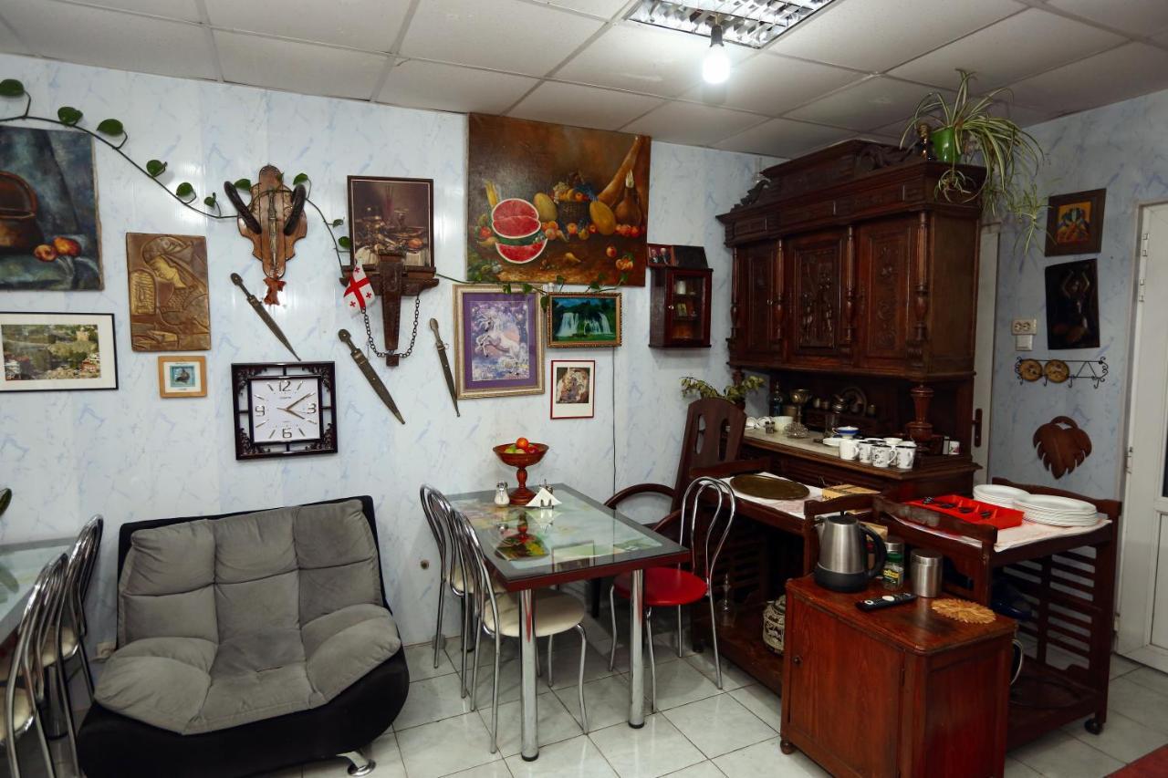 Hotel Isaka Tbilisi Luaran gambar
